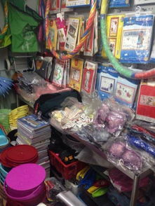 日用百貨清倉(cāng)大甩賣 服裝服飾零售專場(chǎng)火熱進(jìn)行中