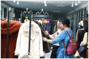 一線廠庫(kù)重裝來襲 開啟鞋帽服飾零售新篇章